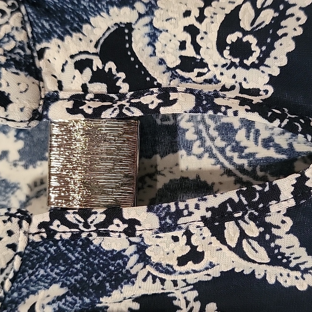 PerSeption Concept Blue and White Patterned Blouse - Picture 3 of 5